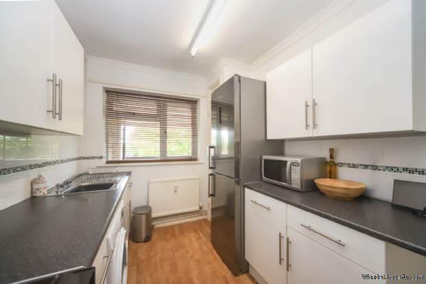 Additional Property Image 1 bedroom Apartment for sale in Tring 3