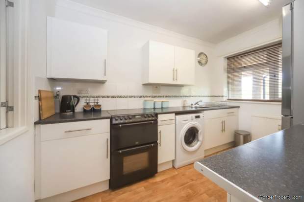 Additional Property Image 1 bedroom Apartment for sale in Tring 4