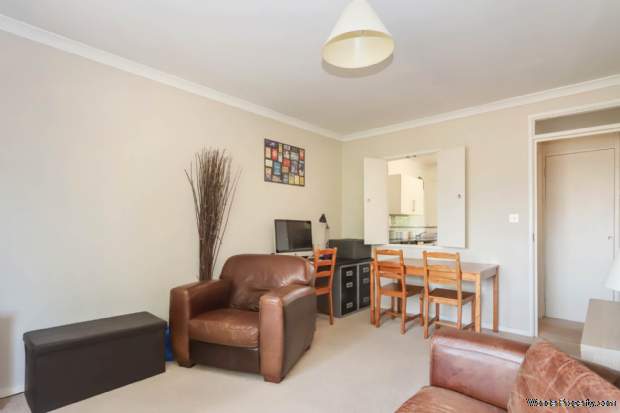 Additional Property Image 1 bedroom Apartment for sale in Tring 7