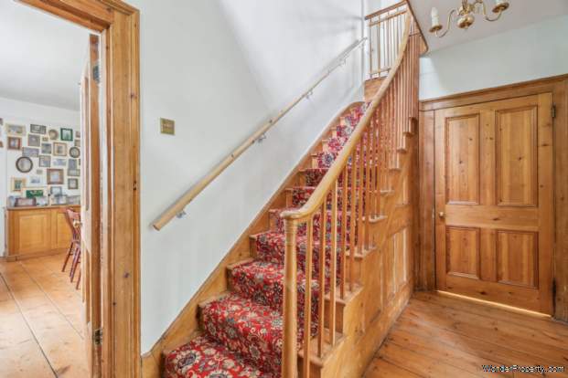 Additional Property Image 5 bedroom Semi Detached for sale in Tring 5