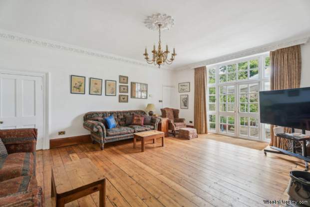 Additional Property Image 5 bedroom Semi Detached for sale in Tring 8