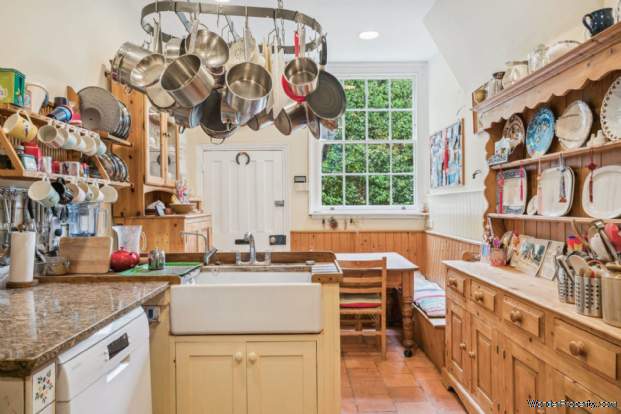 Additional Property Image 5 bedroom Semi Detached for sale in Tring 14