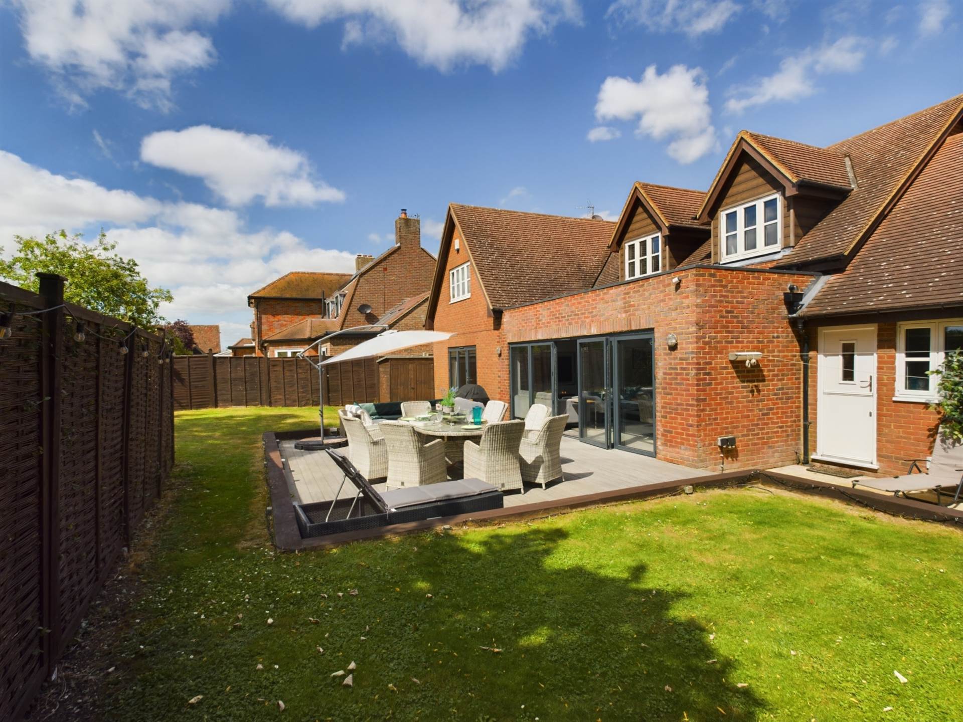Additional Property Image 4 bedroom Detached for sale in Aylesbury 3