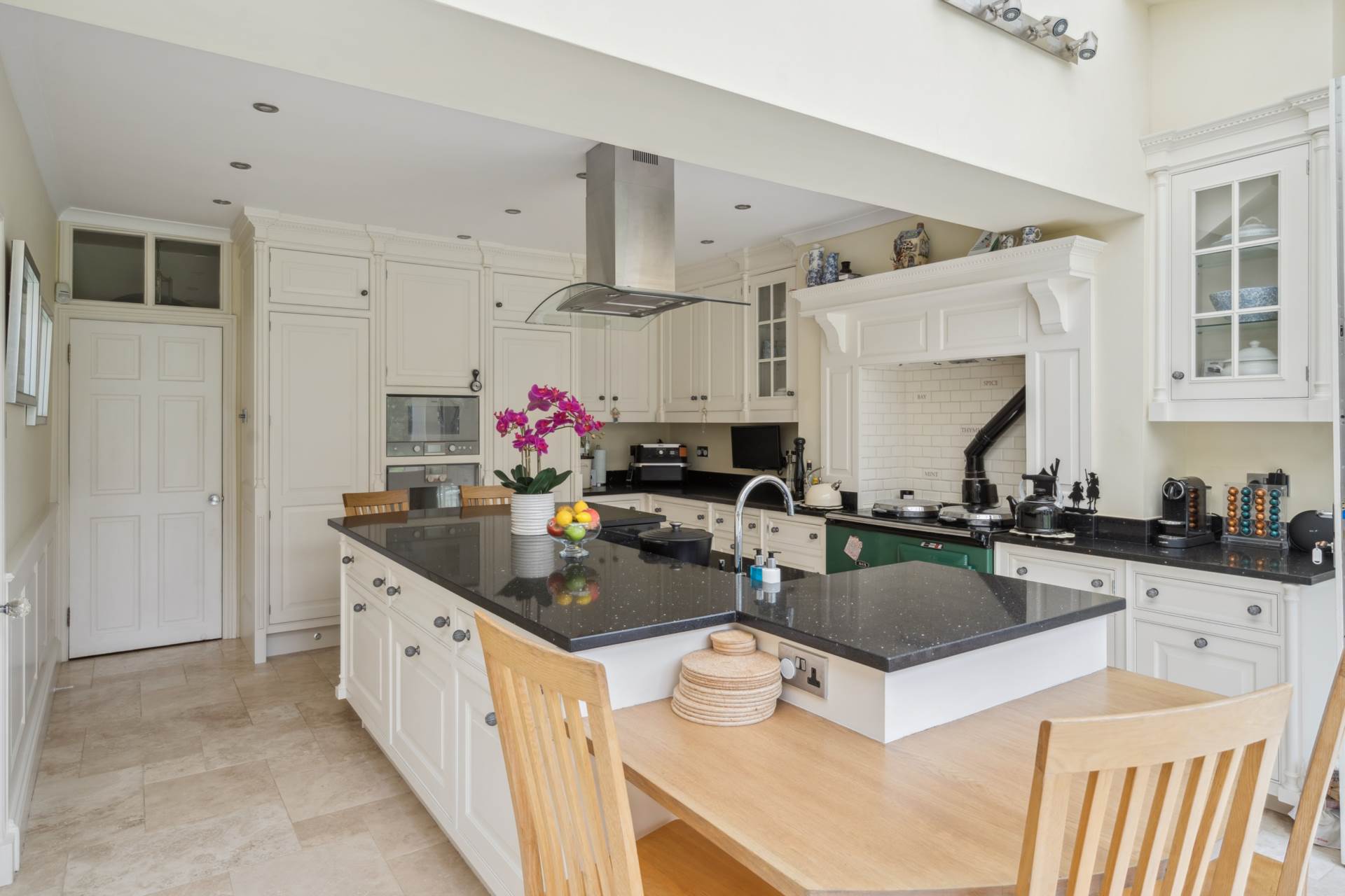 Additional Property Image 7 bedroom Semi Detached for sale in Hemel Hempstead 17