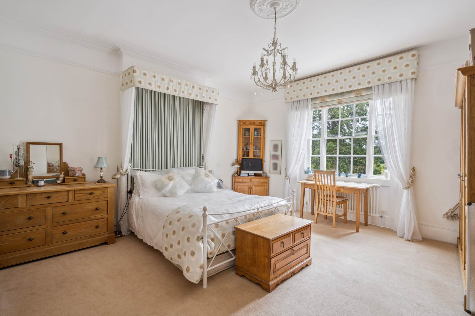 Additional Property Image 7 bedroom Semi Detached for sale in Hemel Hempstead 28