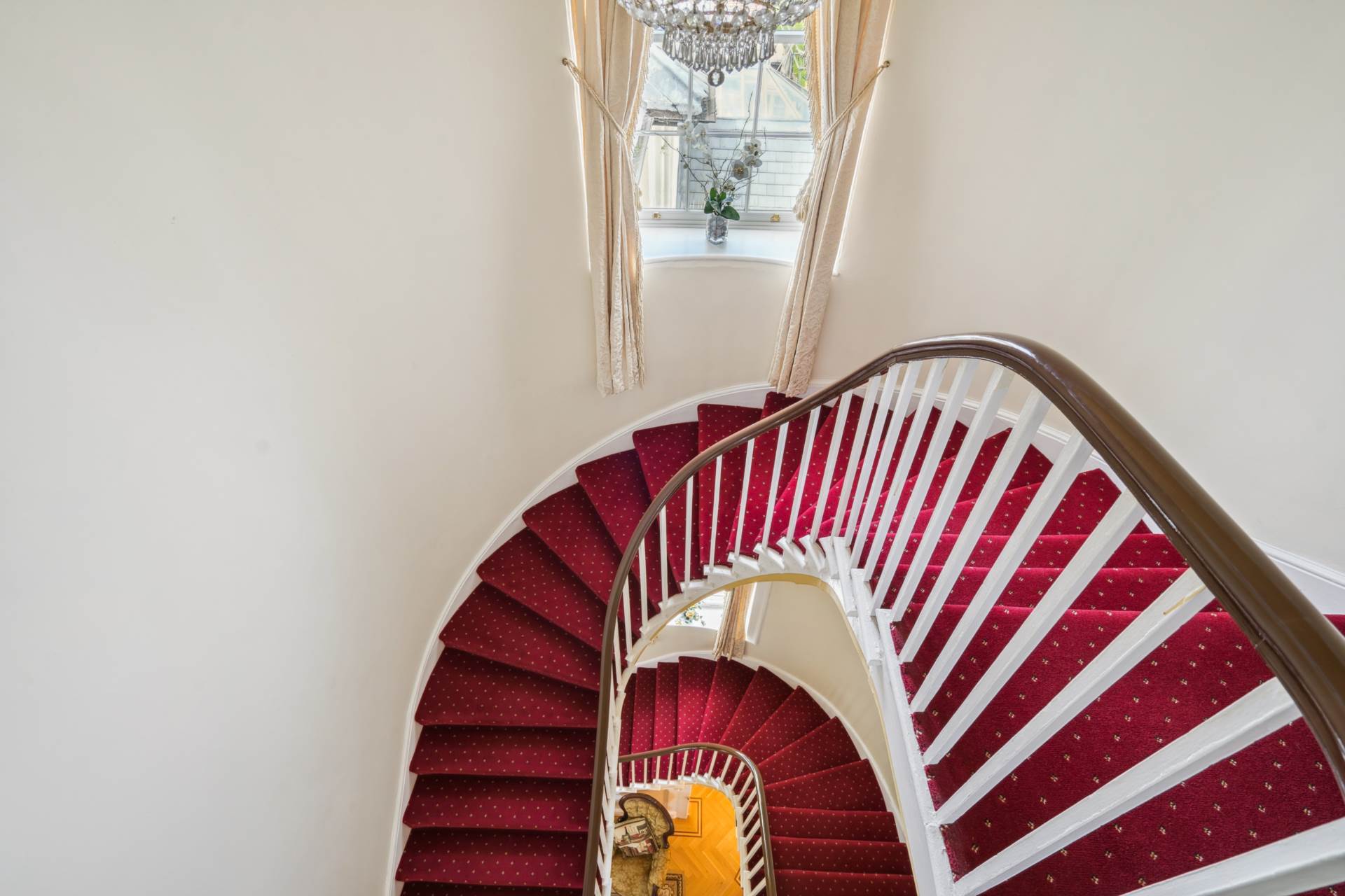 Additional Property Image 7 bedroom Semi Detached for sale in Hemel Hempstead 35