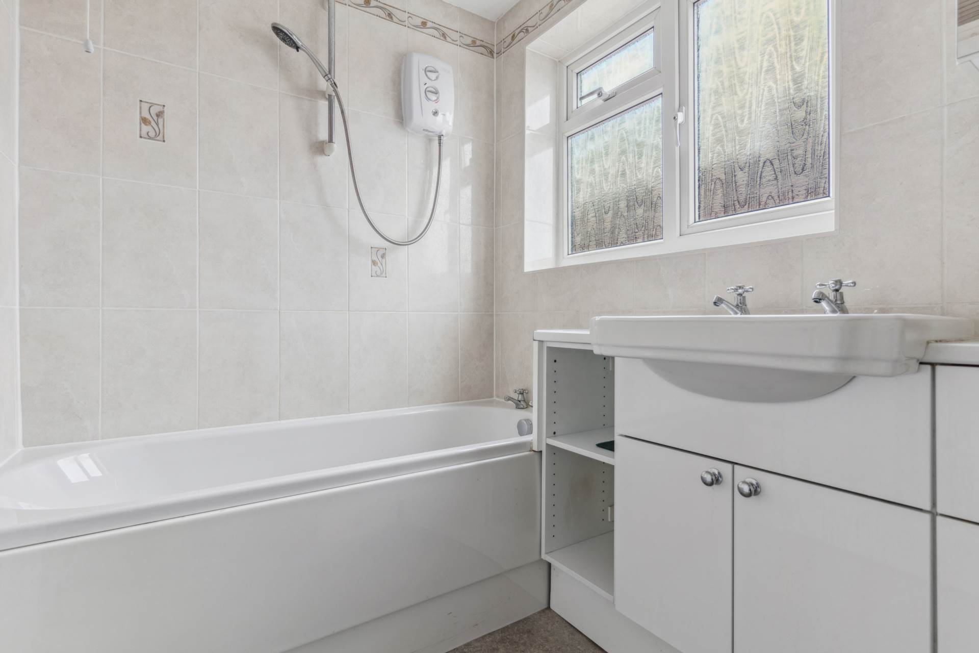 Additional Property Image 4 bedroom Detached for sale in Leighton Buzzard 17