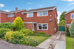 4 bedroom Detached for sale in Leighton Buzzard