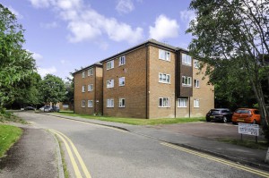 2 bedroom Apartment for sale in Berkhamsted