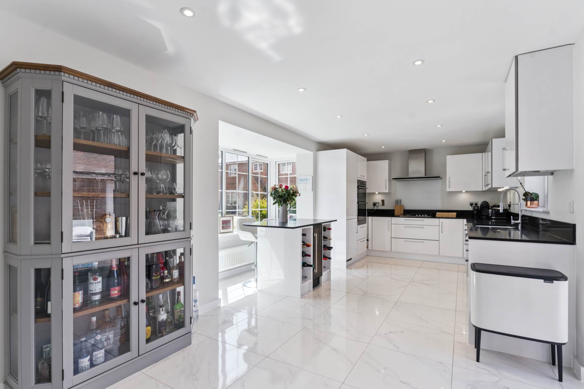 Additional Property Image 4 bedroom Detached for sale in Leighton Buzzard 2