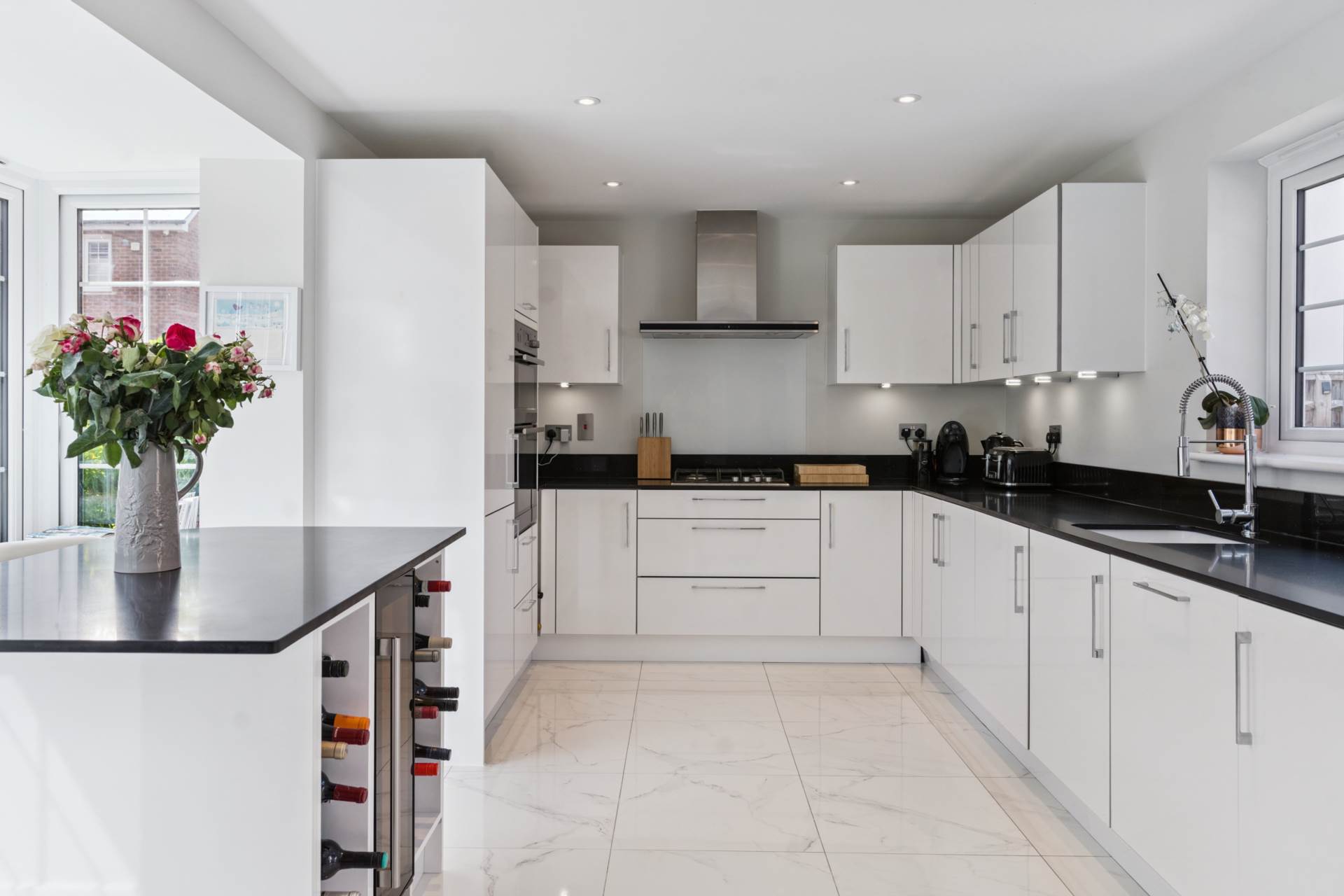 Additional Property Image 4 bedroom Detached for sale in Leighton Buzzard 6