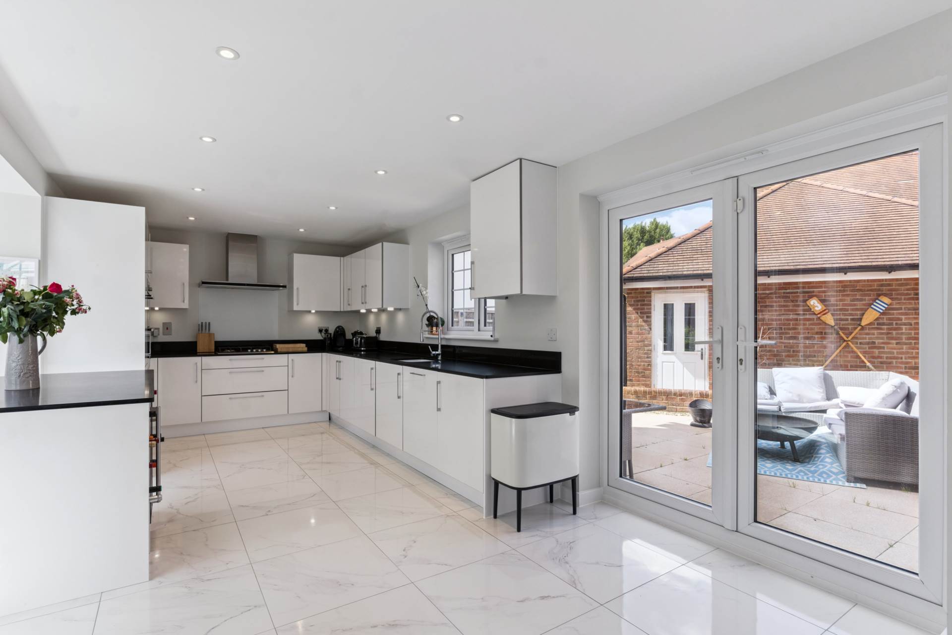 Additional Property Image 4 bedroom Detached for sale in Leighton Buzzard 7