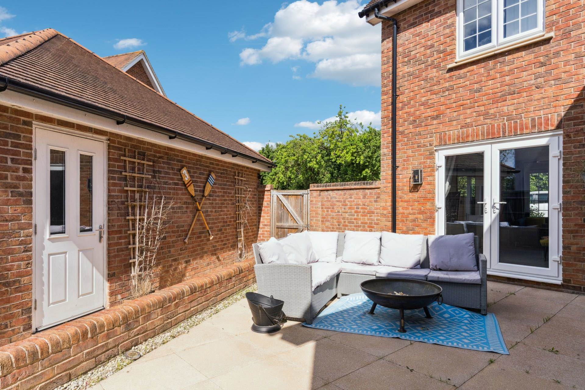 Additional Property Image 4 bedroom Detached for sale in Leighton Buzzard 18