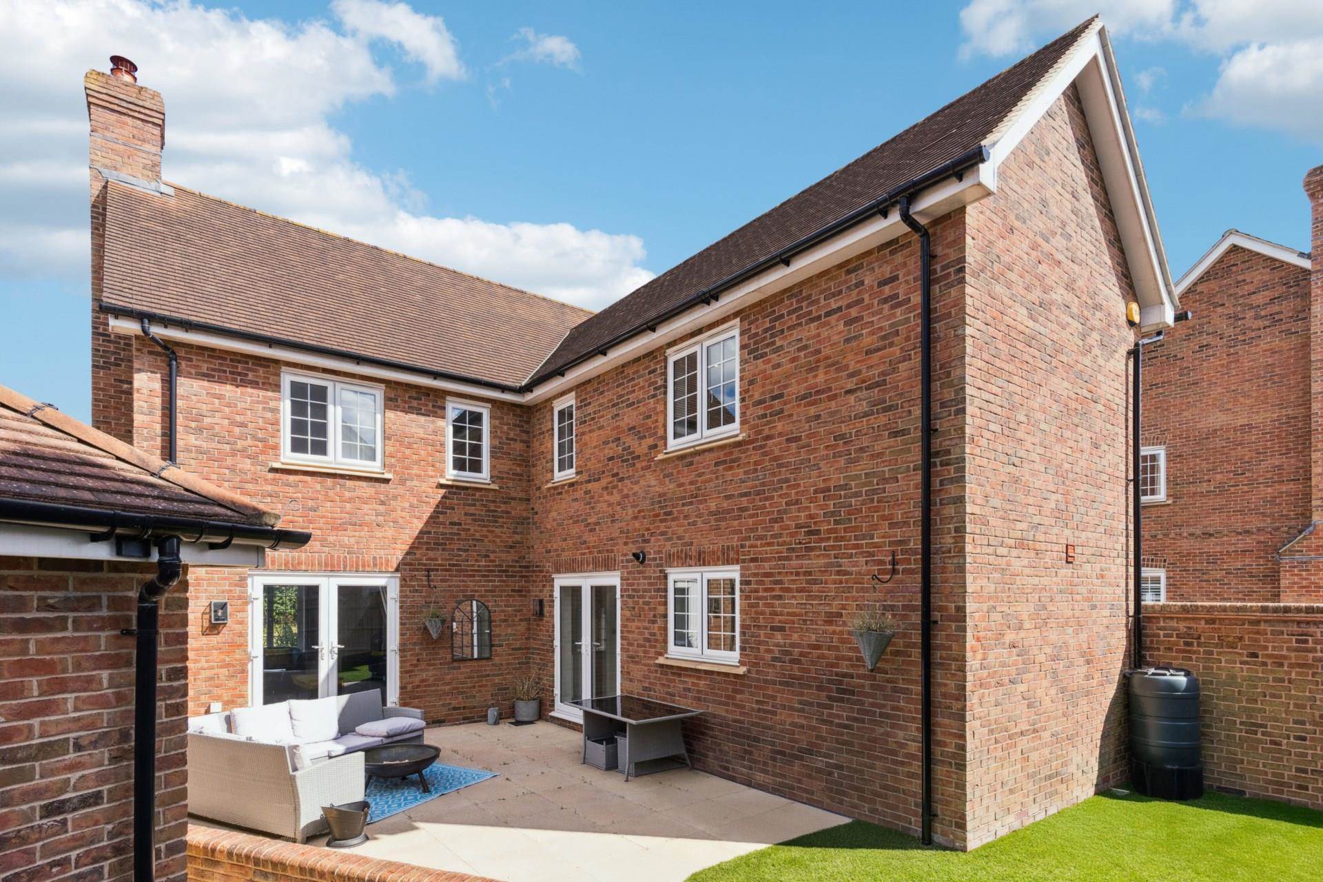 Additional Property Image 4 bedroom Detached for sale in Leighton Buzzard 19