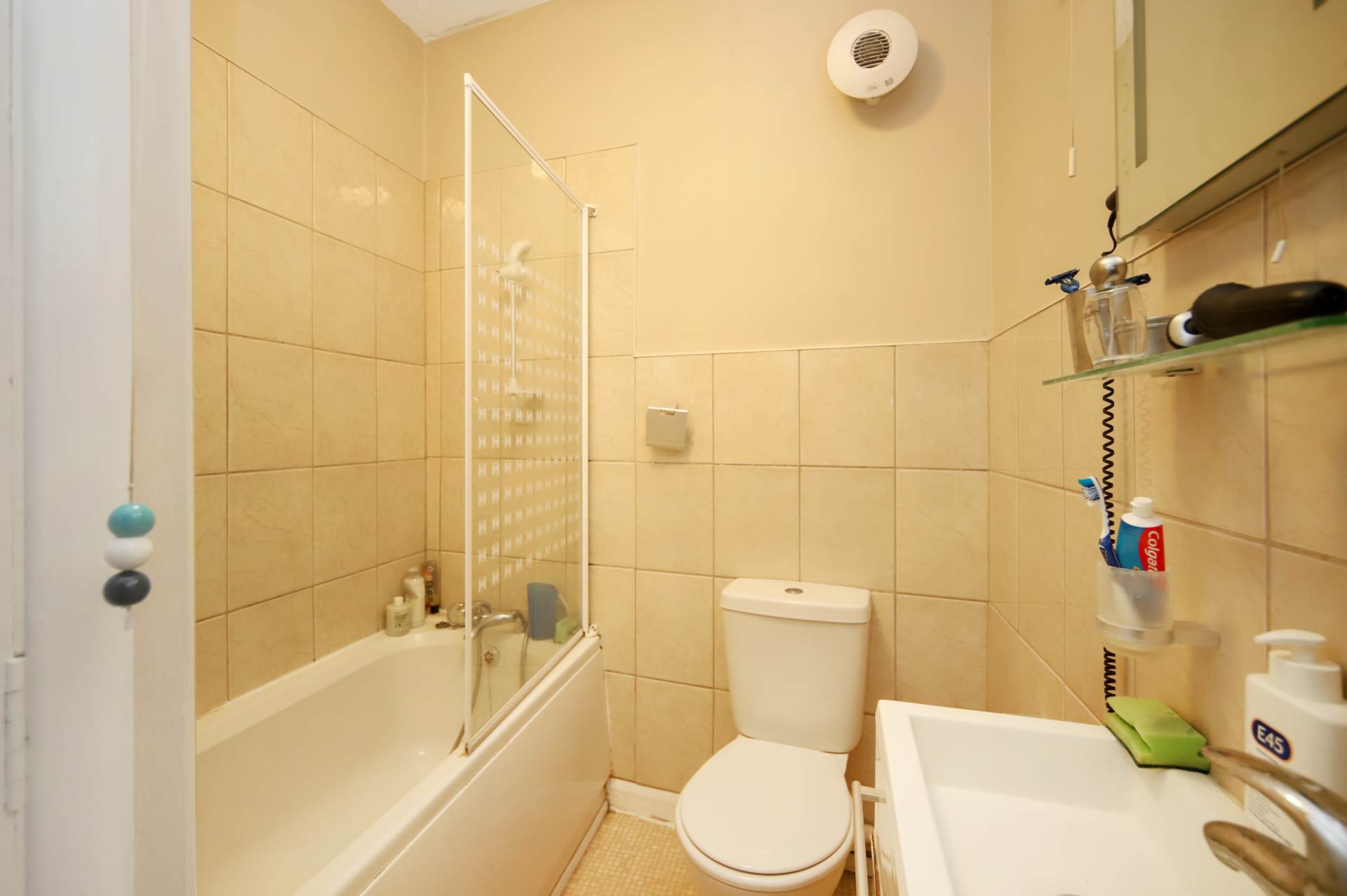 Additional Property Image 0 bedroom Studio for sale in Tring 6