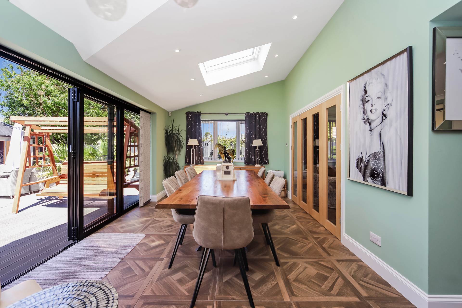 Additional Property Image 5 bedroom Detached for sale in Aylesbury 13