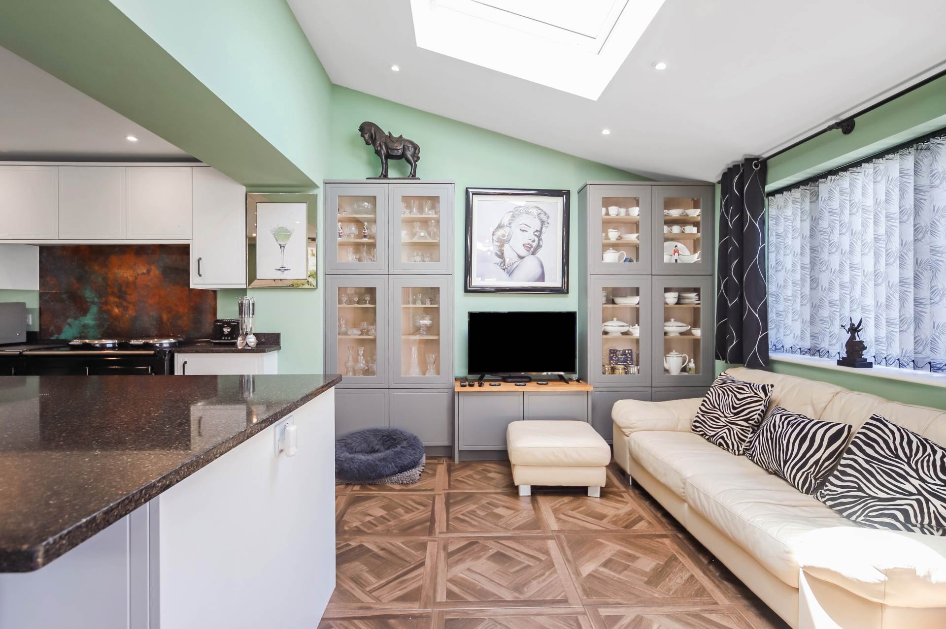 Additional Property Image 5 bedroom Detached for sale in Aylesbury 16