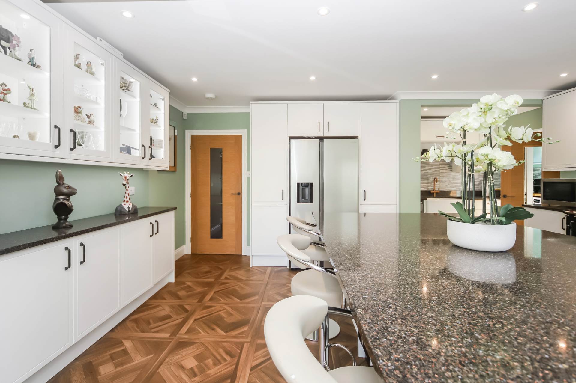 Additional Property Image 5 bedroom Detached for sale in Aylesbury 17