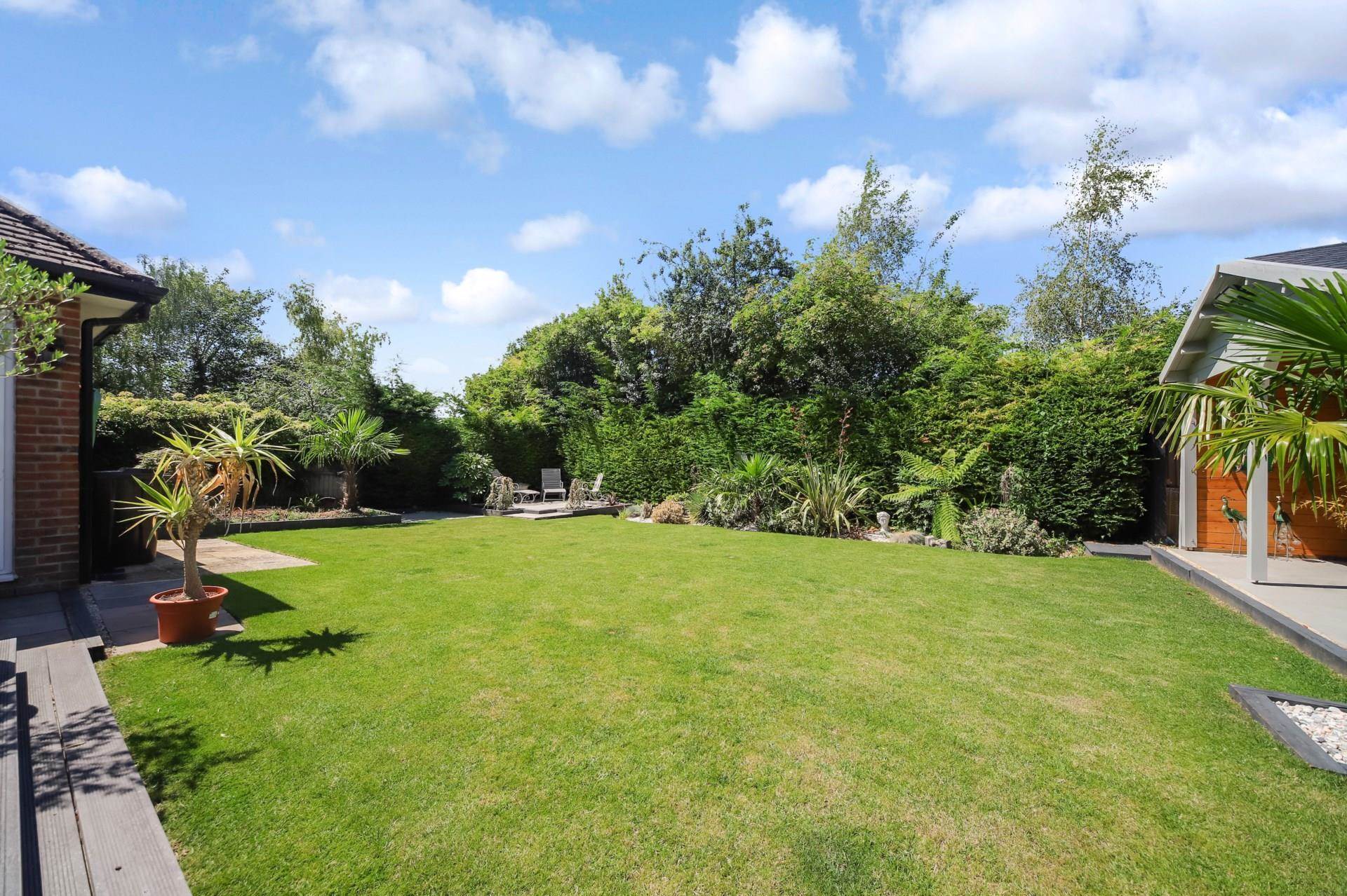 Additional Property Image 5 bedroom Detached for sale in Aylesbury 36