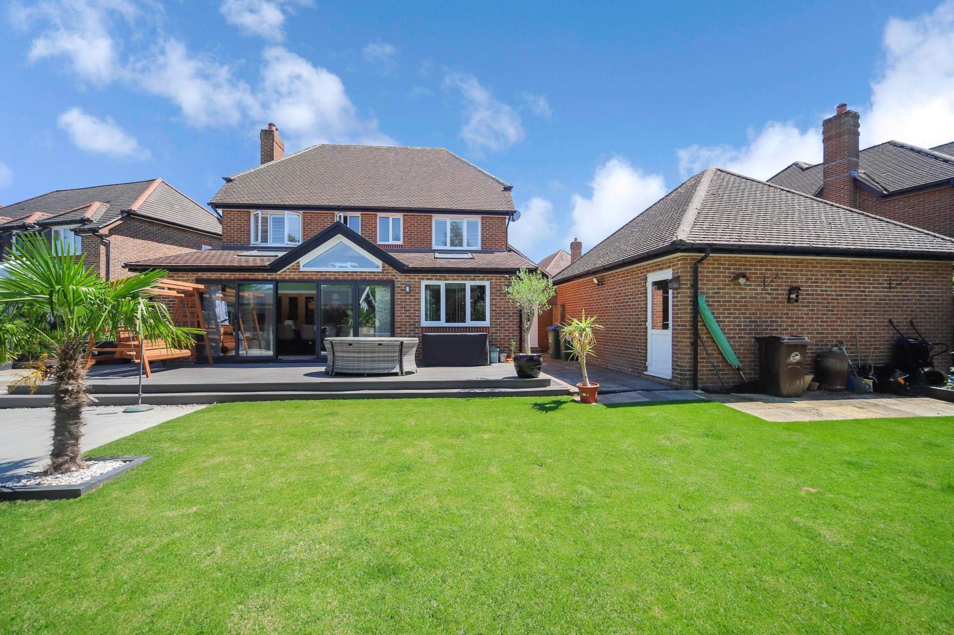 Additional Property Image 5 bedroom Detached for sale in Aylesbury 40