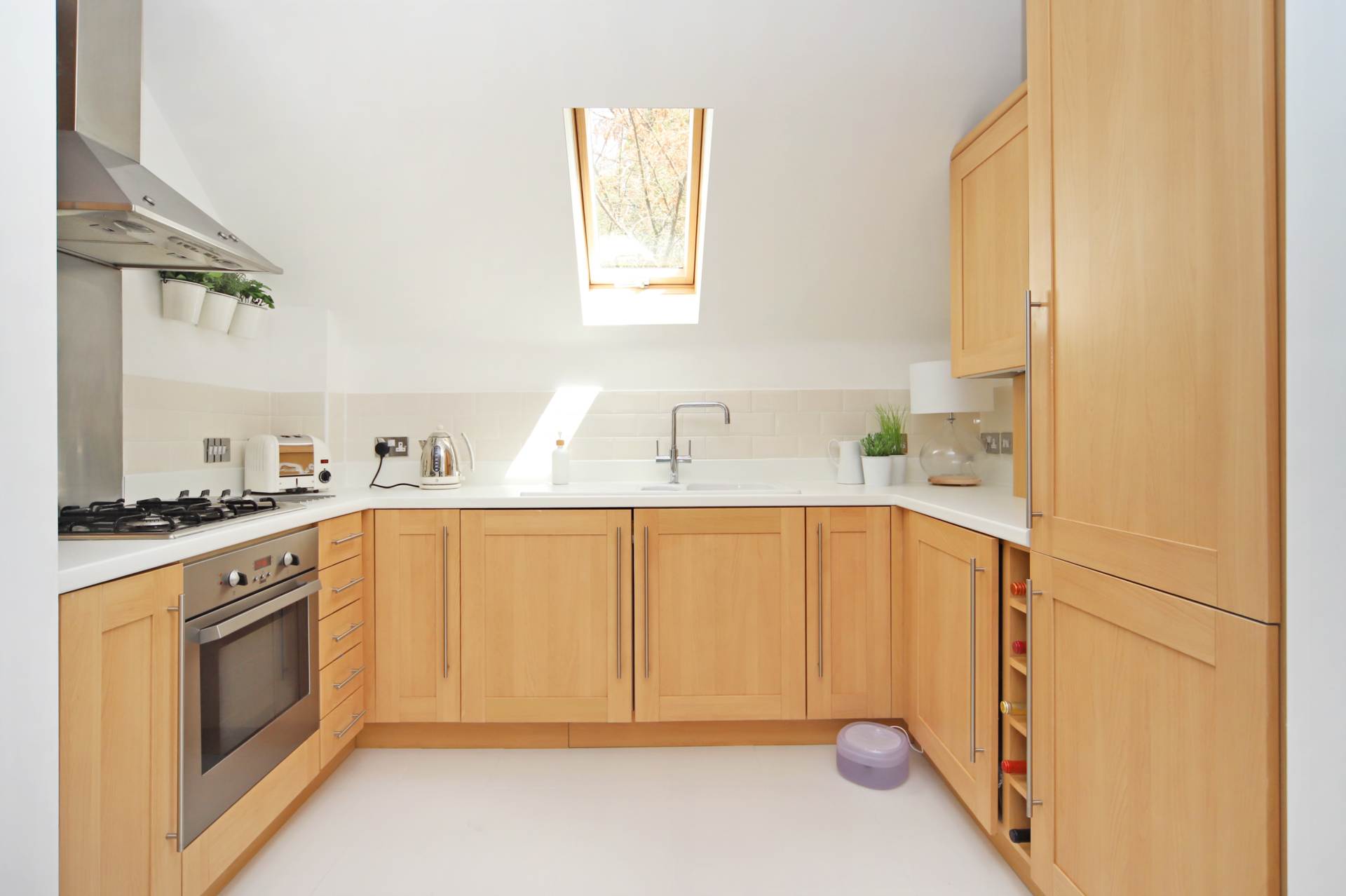 Additional Property Image 2 bedroom Maisonette for sale in Aylesbury 5