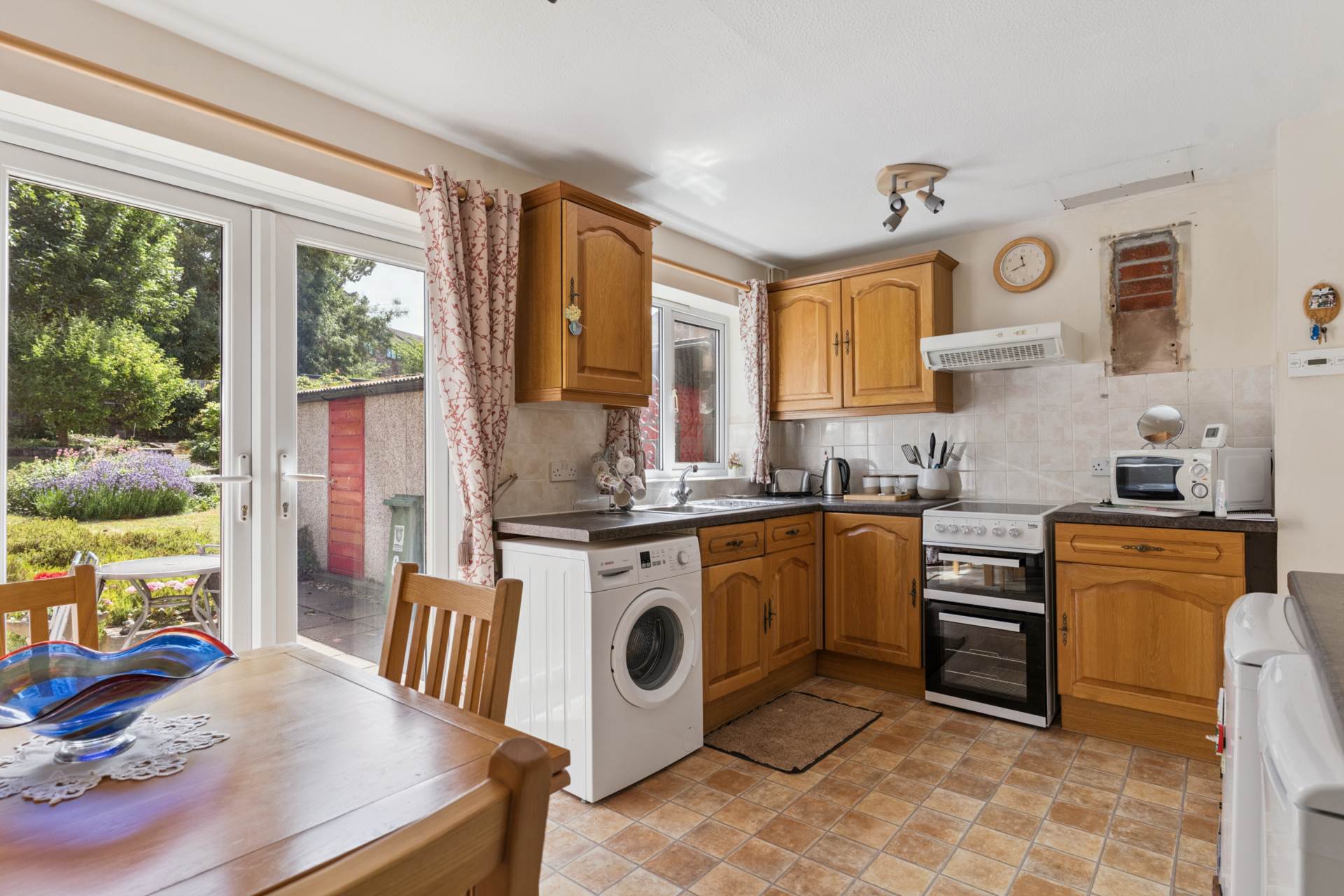 Additional Property Image 2 bedroom Semi Detached for sale in Tring 8