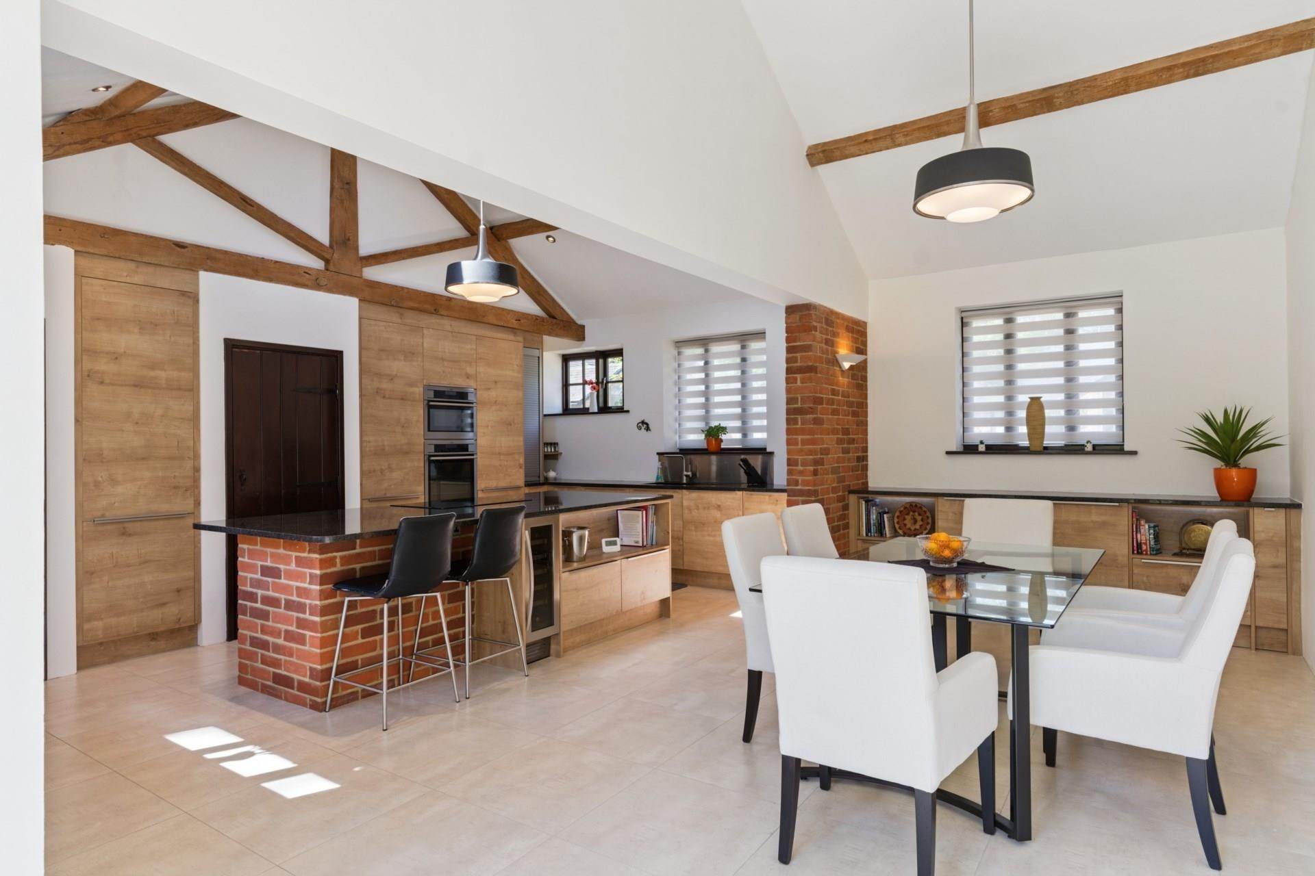 Additional Property Image 3 bedroom Barn Conversion for sale in Leighton Buzzard 2