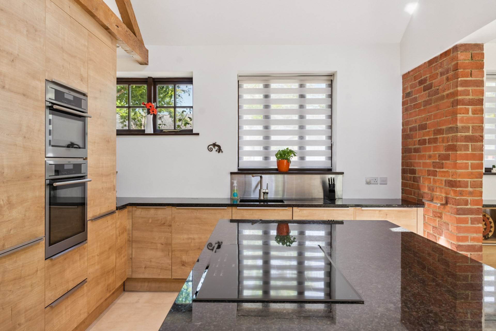 Additional Property Image 3 bedroom Barn Conversion for sale in Leighton Buzzard 14
