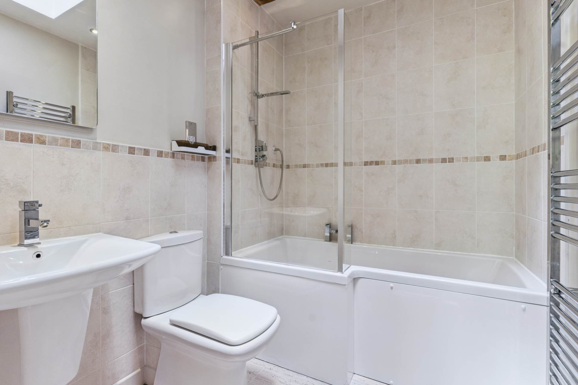 Additional Property Image 3 bedroom Barn Conversion for sale in Leighton Buzzard 23