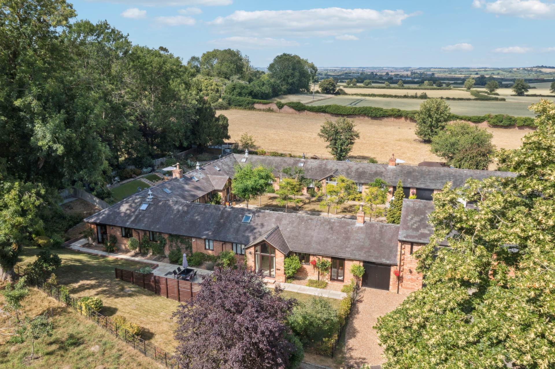 Additional Property Image 3 bedroom Barn Conversion for sale in Leighton Buzzard 27