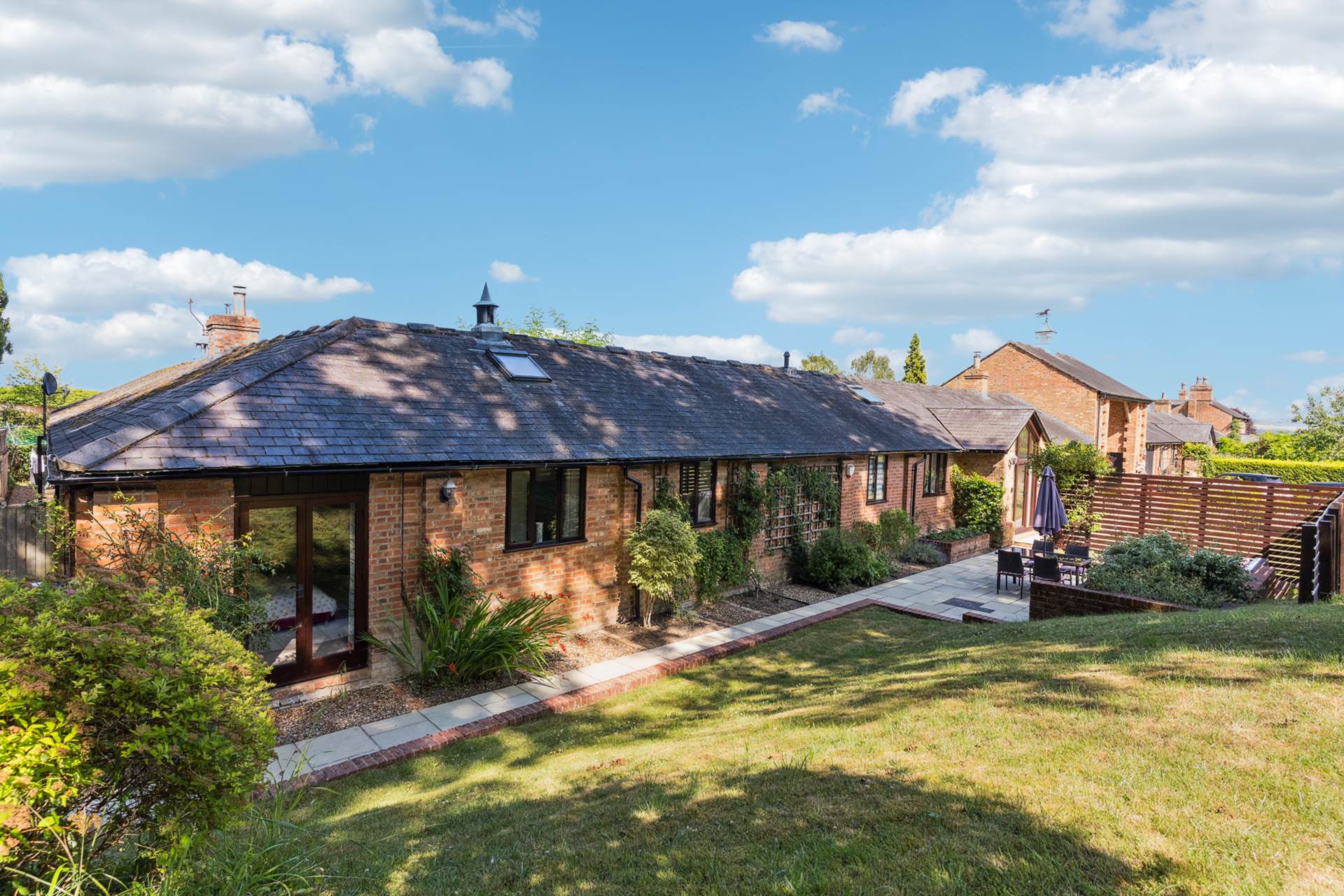 Additional Property Image 3 bedroom Barn Conversion for sale in Leighton Buzzard 33