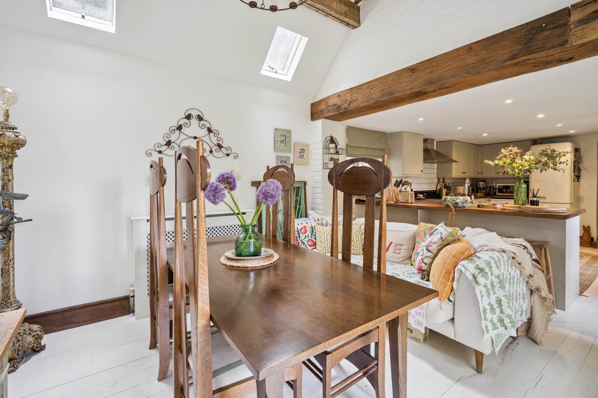 Additional Property Image 3 bedroom Semi Detached for sale in Aylesbury 18