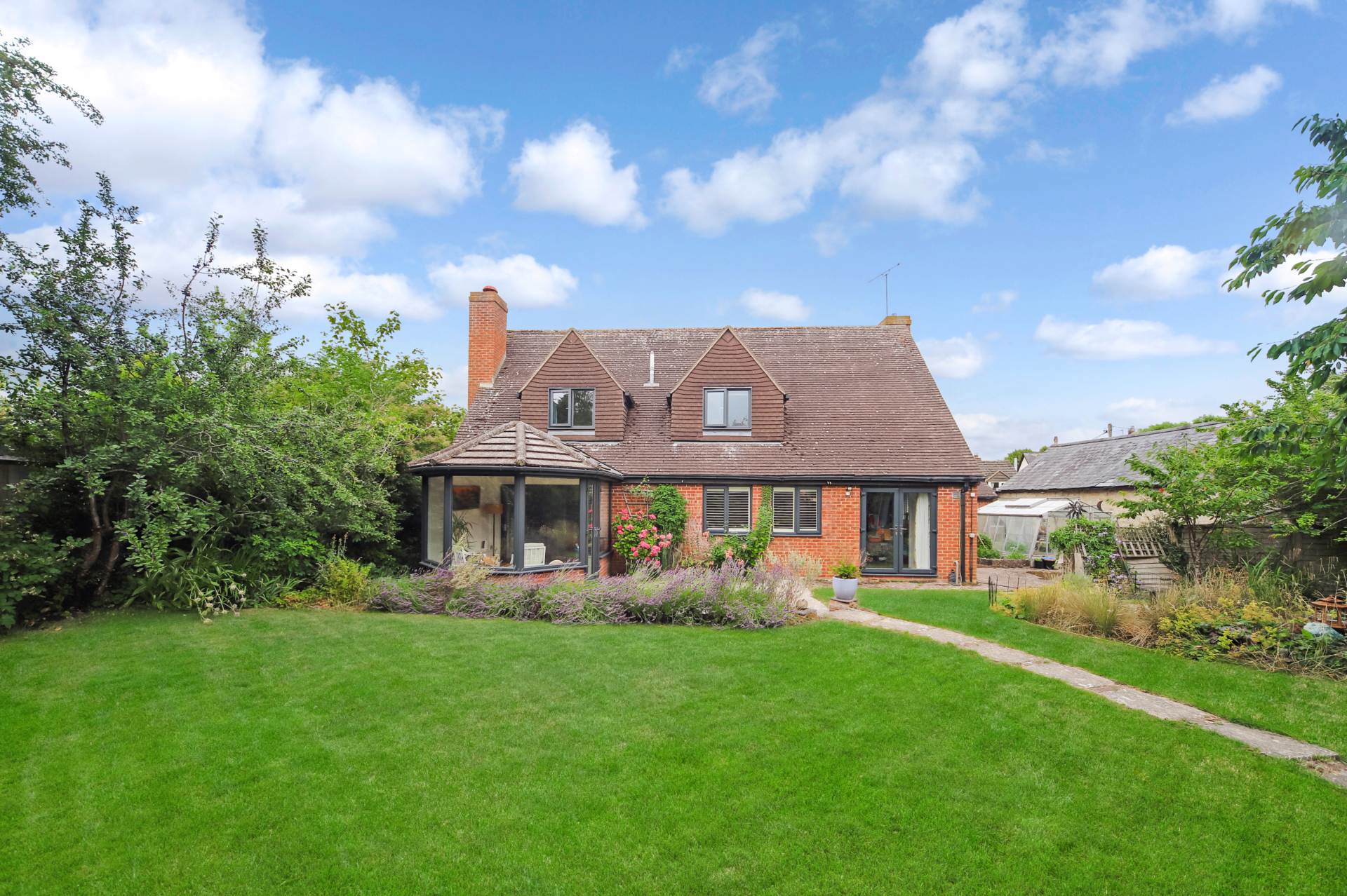 Additional Property Image 4 bedroom Detached to rent in Leighton Buzzard 20