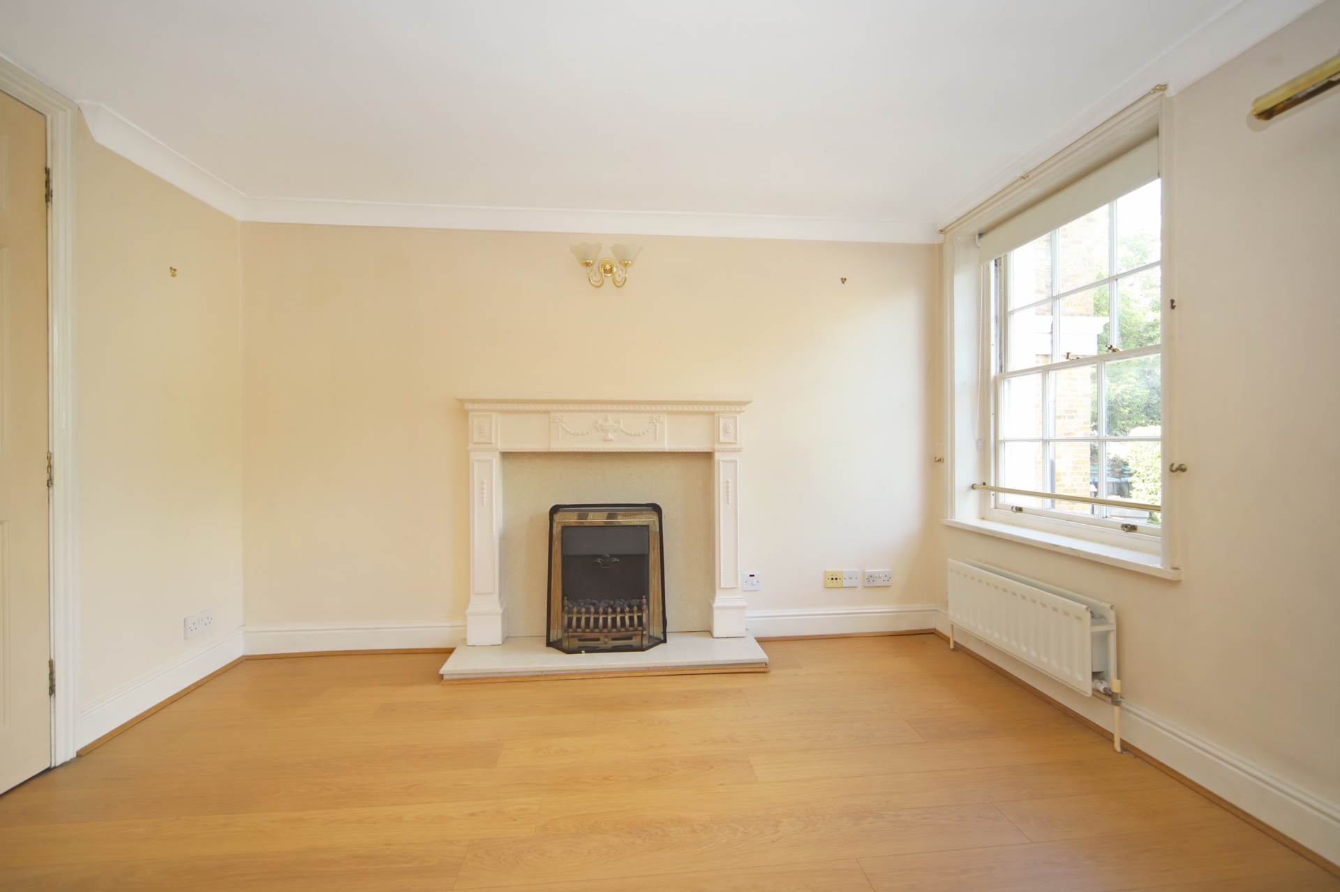 Additional Property Image 2 bedroom Terraced for sale in Tring 3