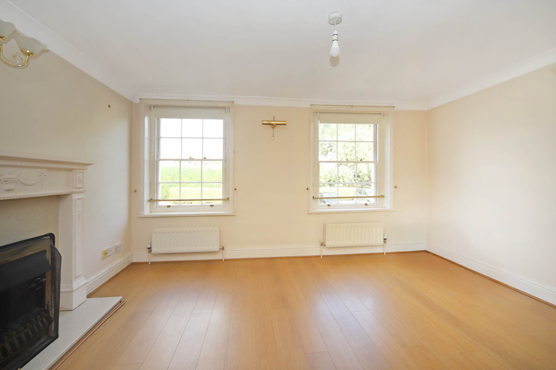 Additional Property Image 2 bedroom Terraced for sale in Tring 4