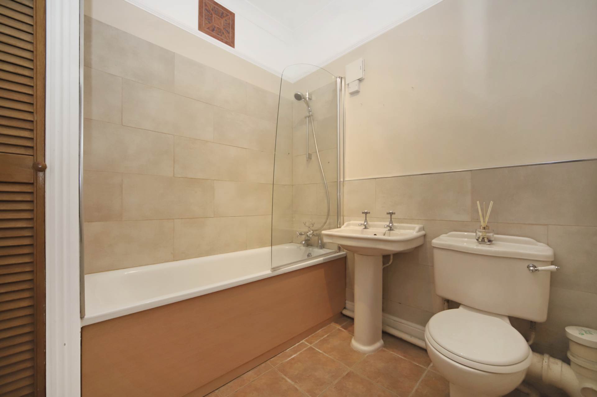 Additional Property Image 2 bedroom Terraced for sale in Tring 11