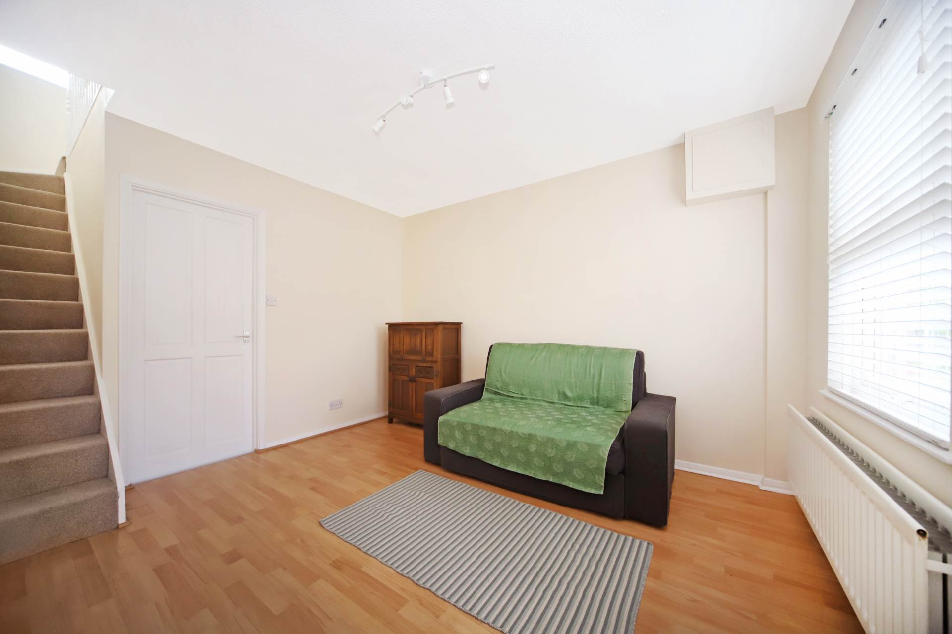 Additional Property Image 1 bedroom Terraced for sale in Tring 4