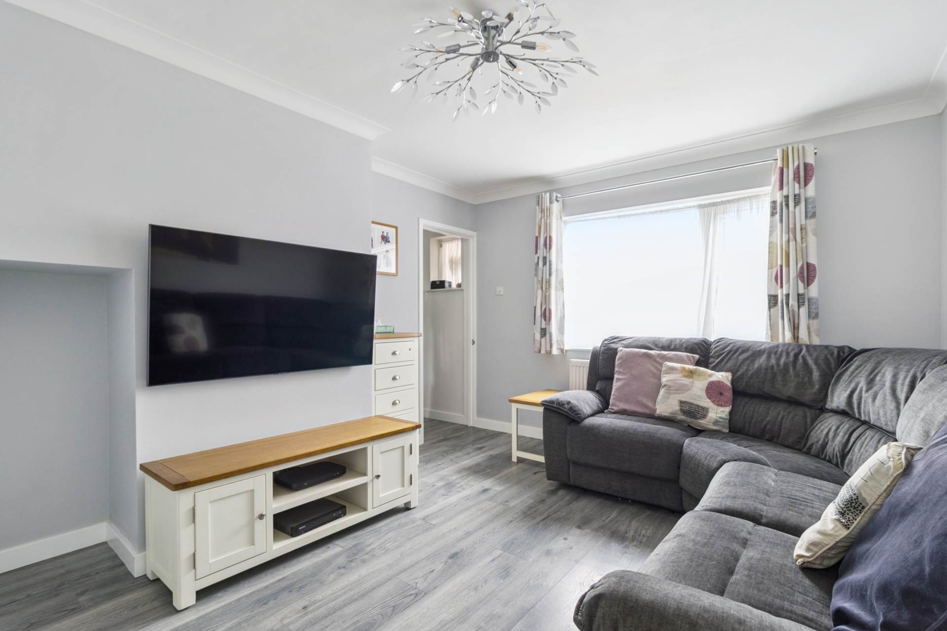 Additional Property Image 4 bedroom Semi Detached for sale in Tring 3