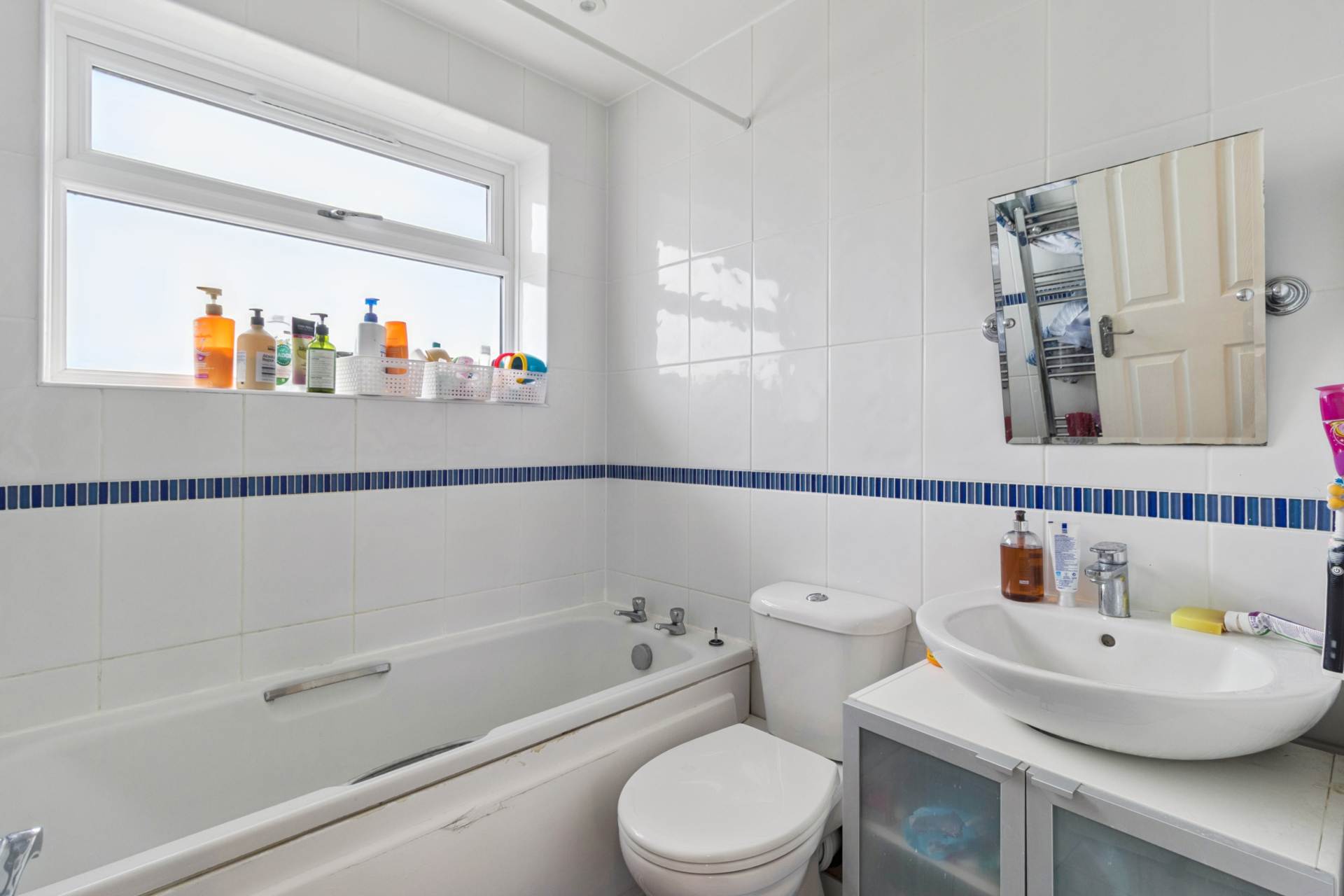 Additional Property Image 4 bedroom Semi Detached for sale in Tring 15