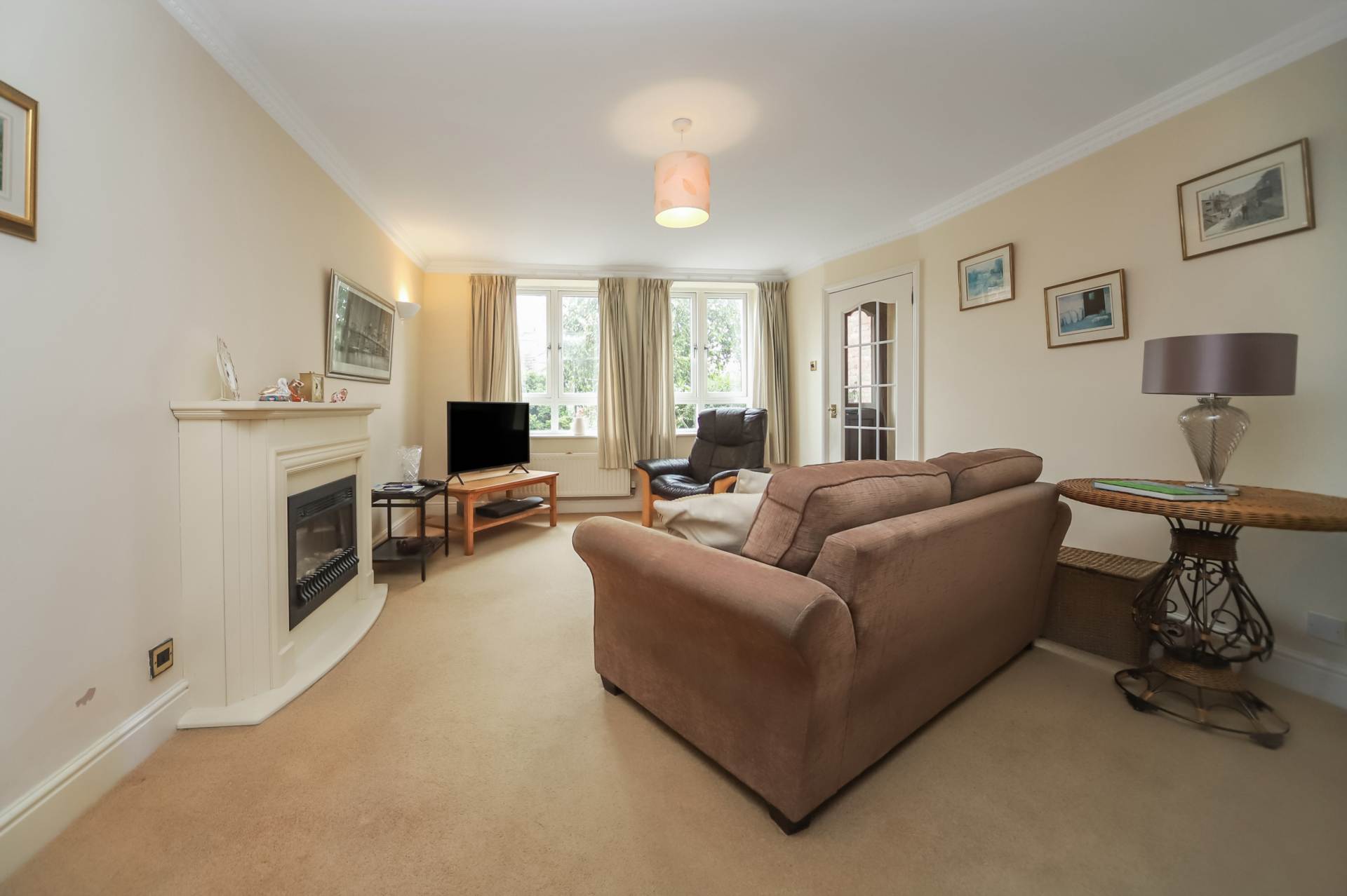 Additional Property Image 2 bedroom Cottage for sale in Tring 2