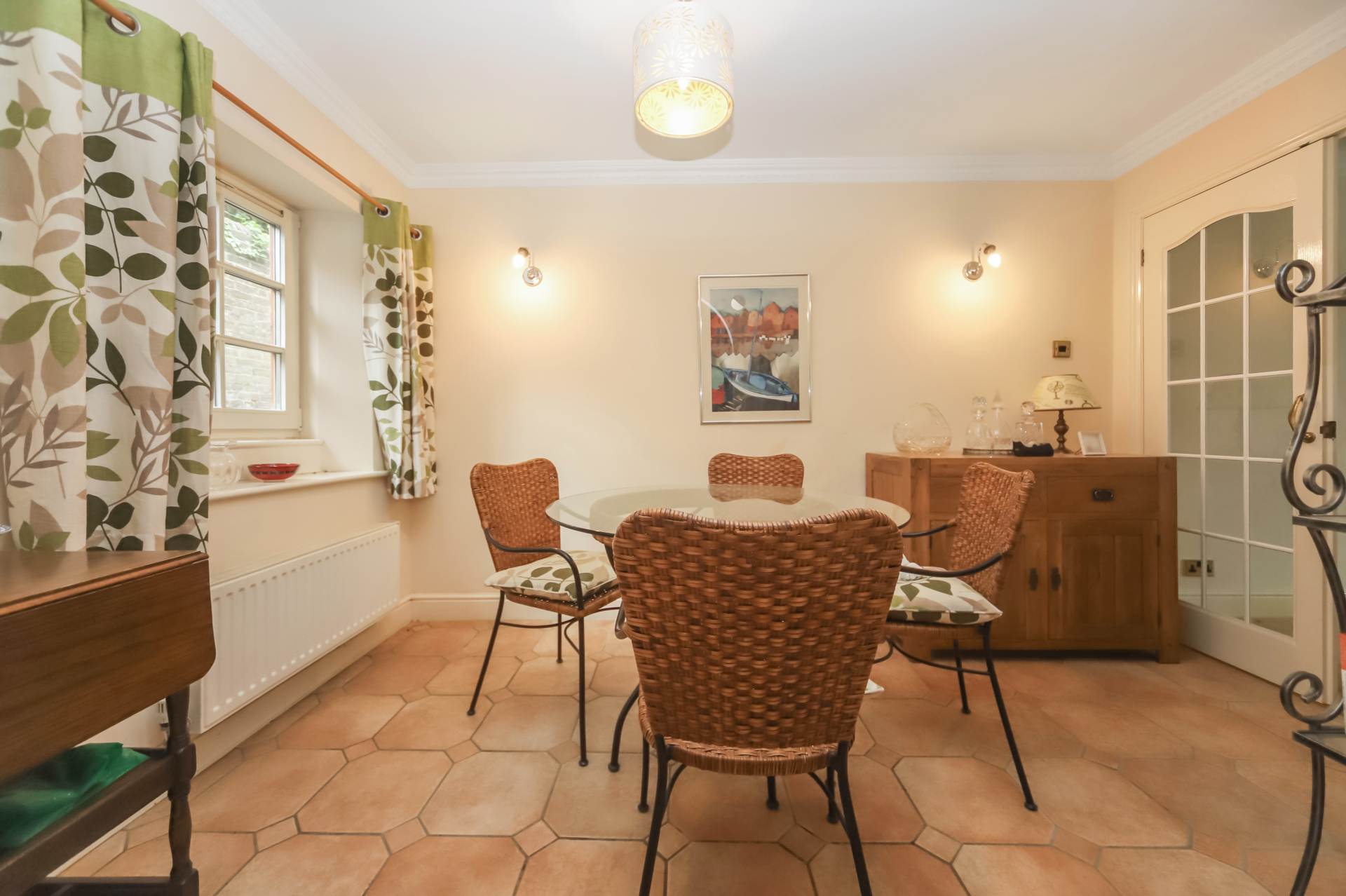 Additional Property Image 2 bedroom Cottage for sale in Tring 5