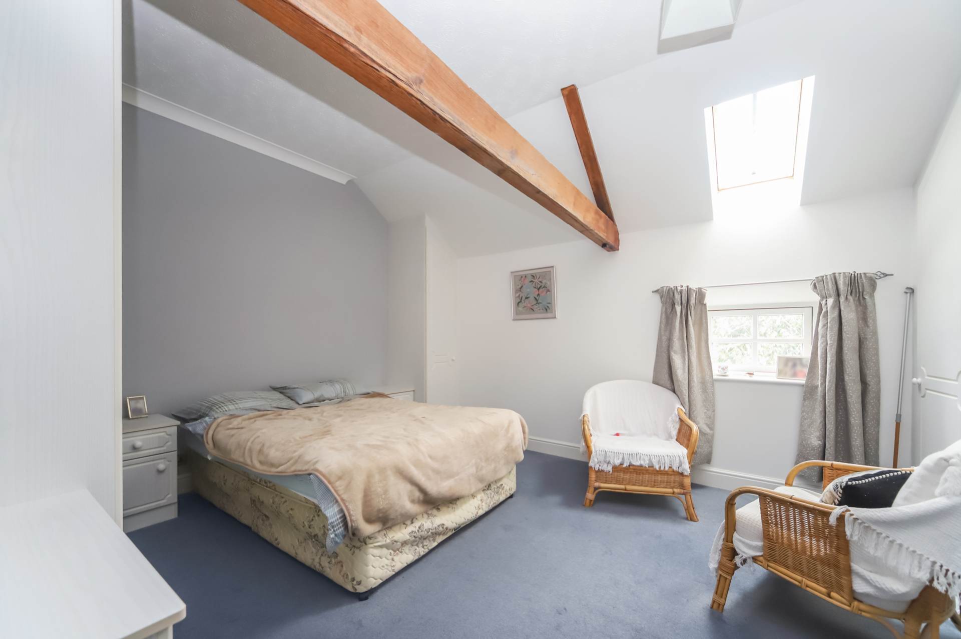 Additional Property Image 2 bedroom Cottage for sale in Tring 10