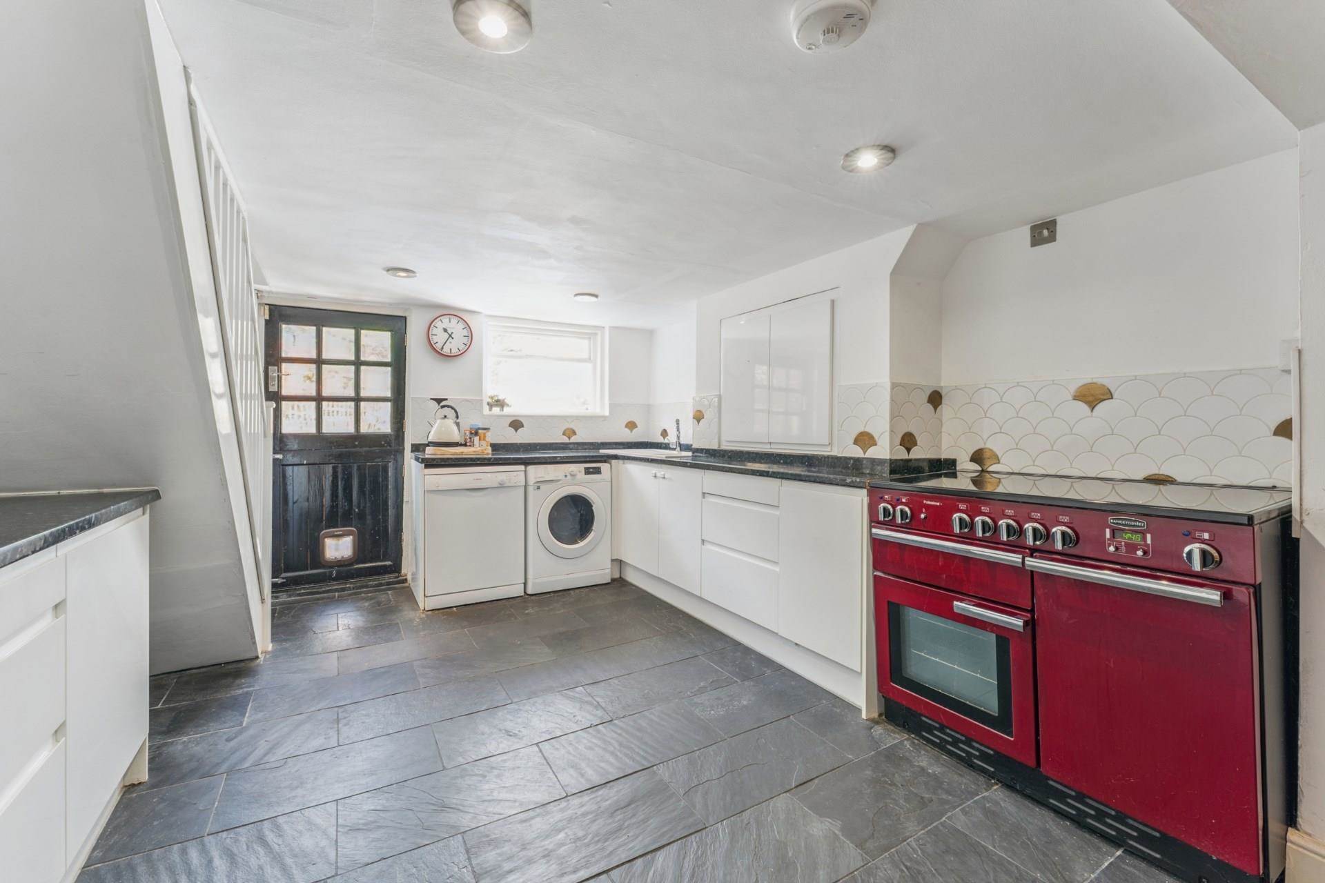 Additional Property Image 3 bedroom Terraced for sale in Tring 12