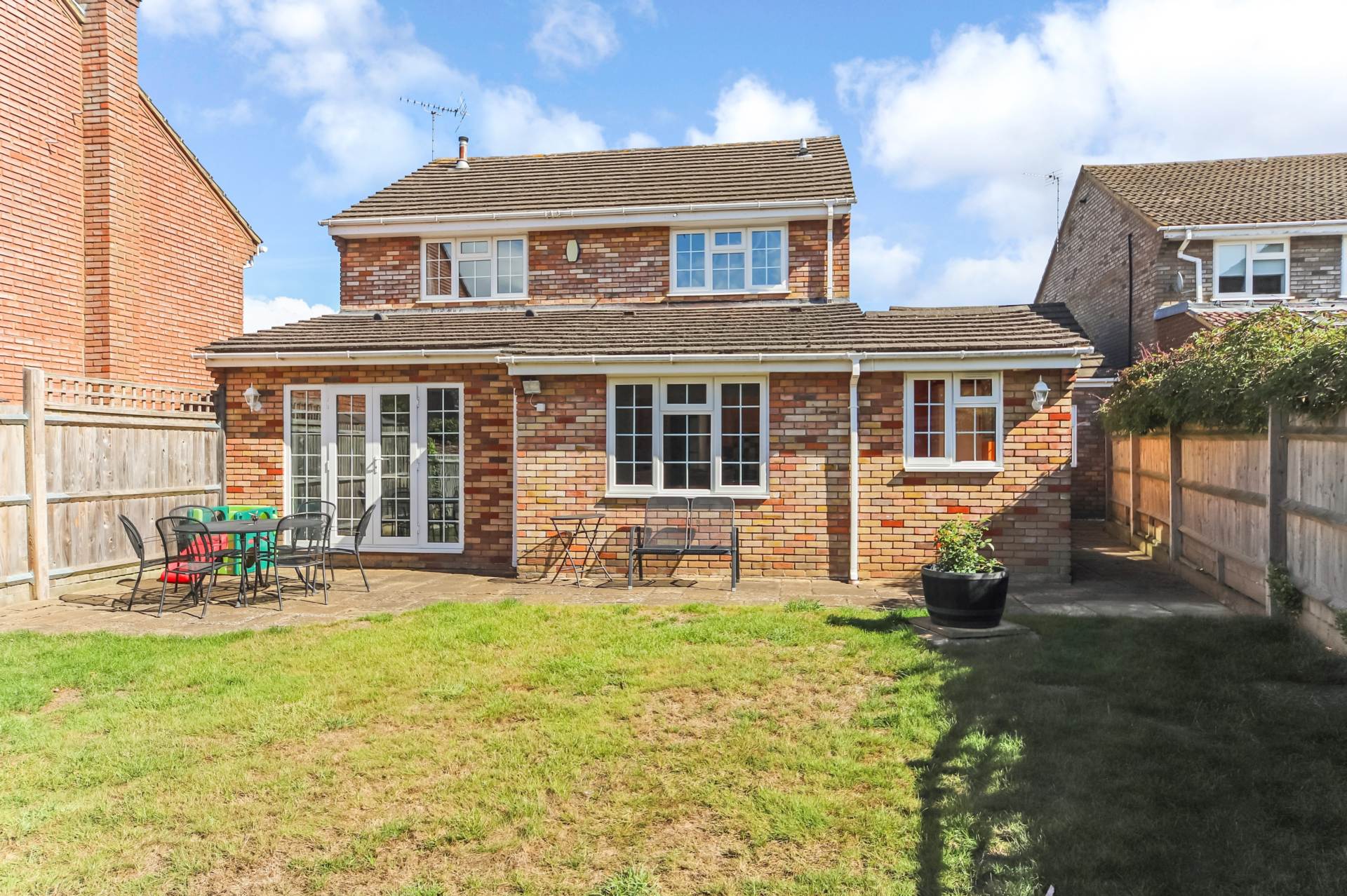 Additional Property Image 4 bedroom Detached for sale in Tring 4