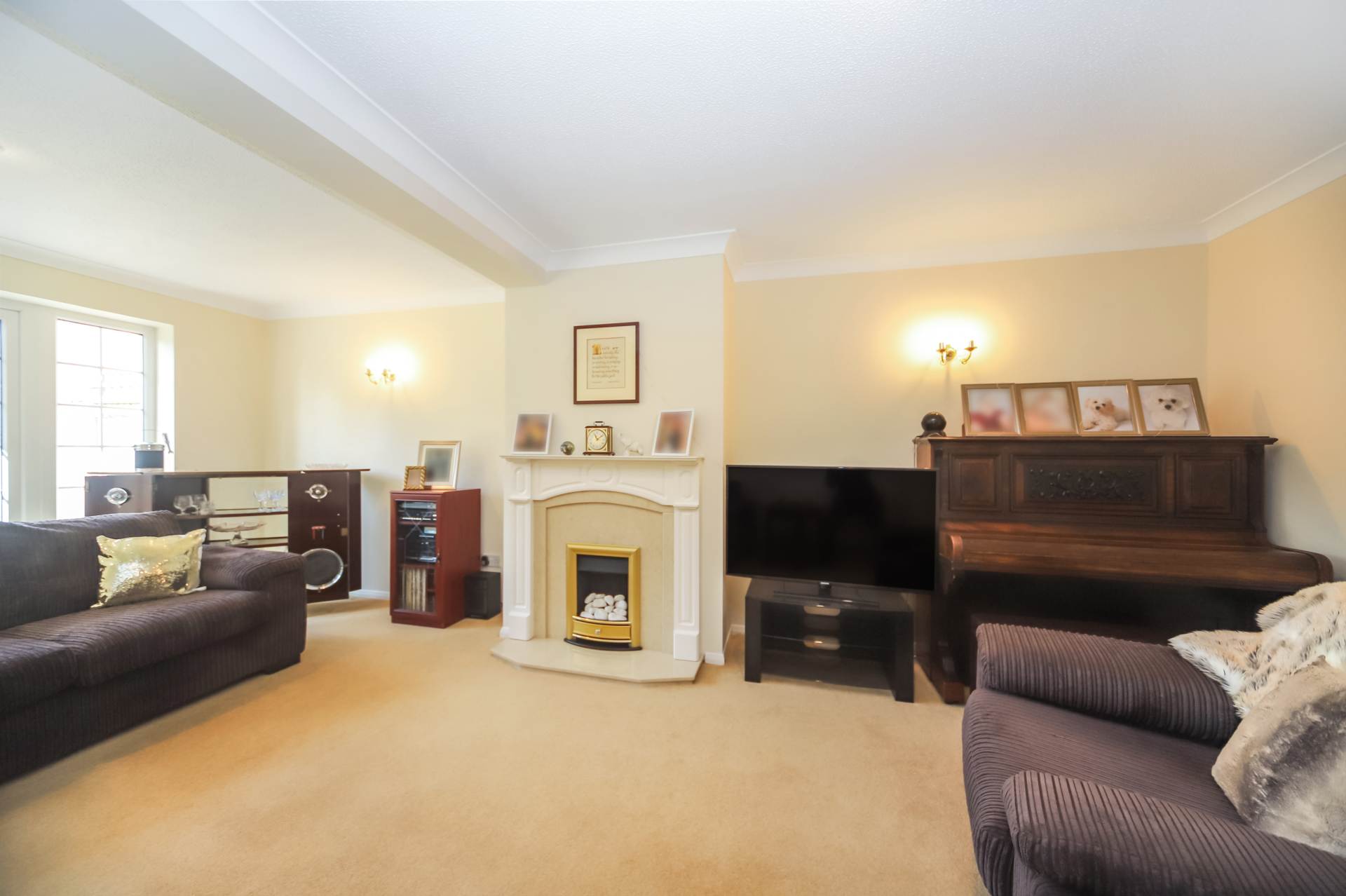 Additional Property Image 4 bedroom Detached for sale in Tring 6