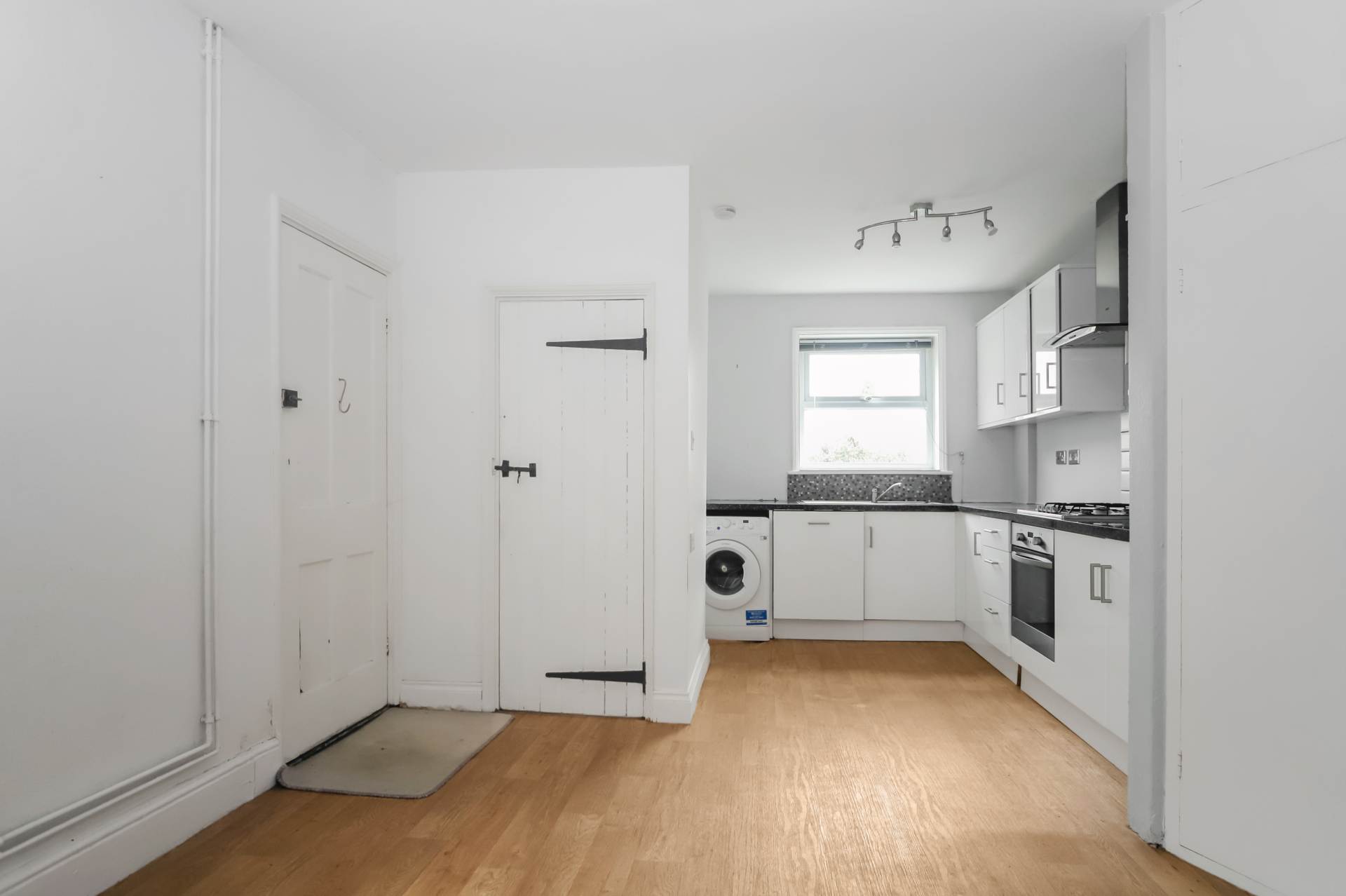 Additional Property Image 4 bedroom Semi Detached for sale in Tring 7