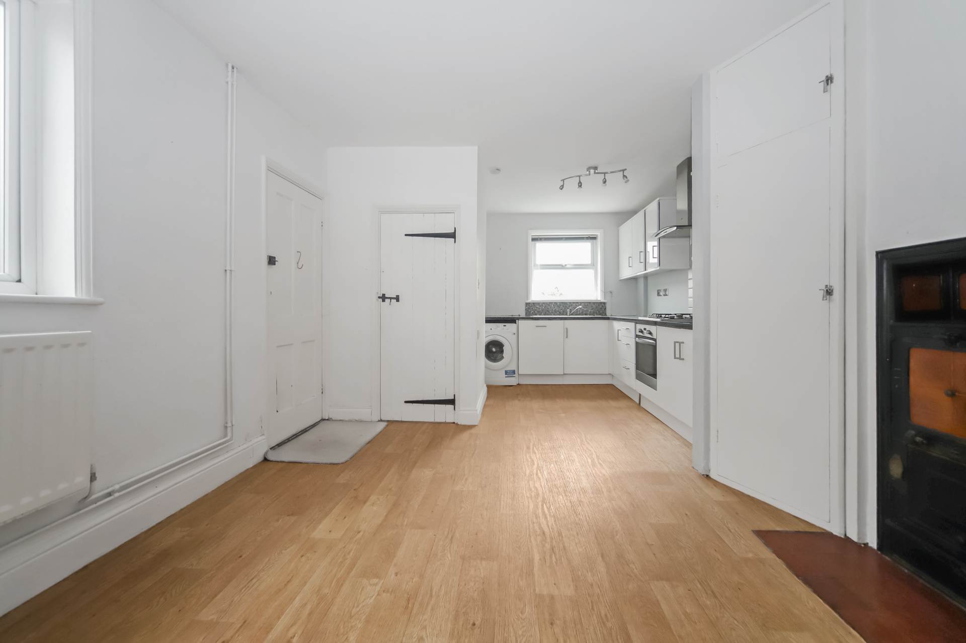 Additional Property Image 4 bedroom Semi Detached for sale in Tring 8