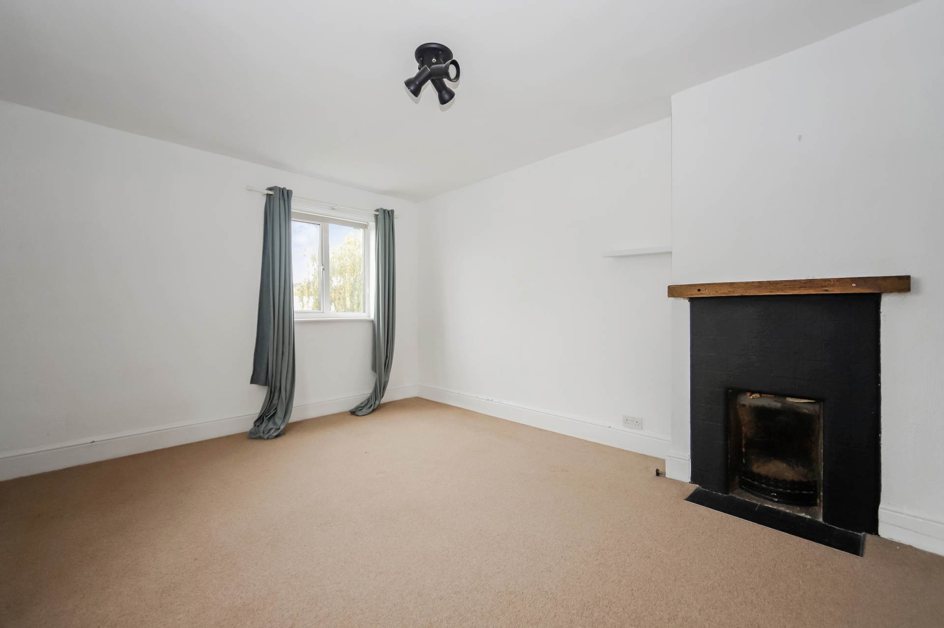 Additional Property Image 4 bedroom Semi Detached for sale in Tring 17