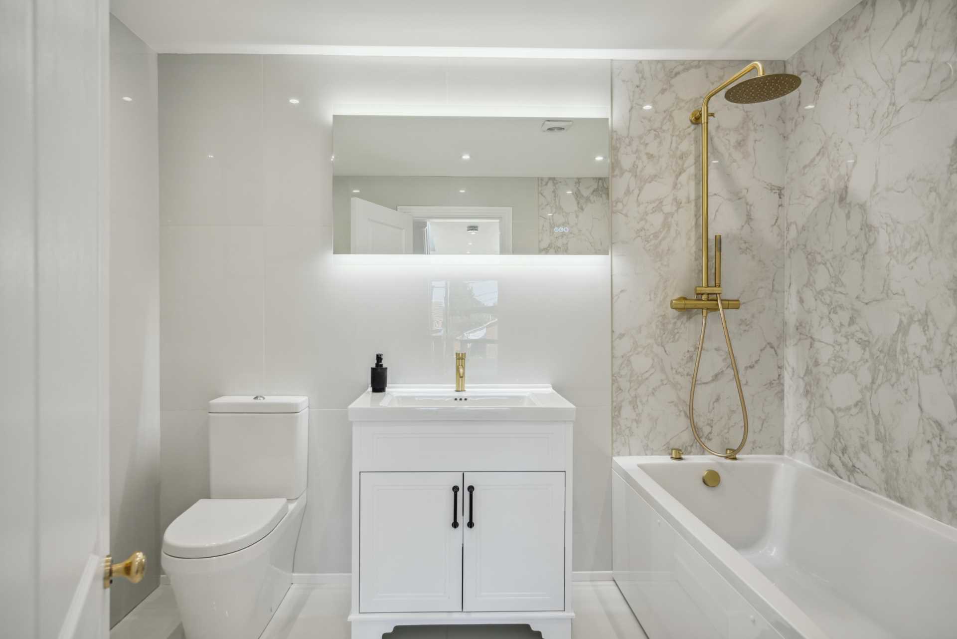 Additional Property Image 6 bedroom Detached to rent in Aylesbury 17