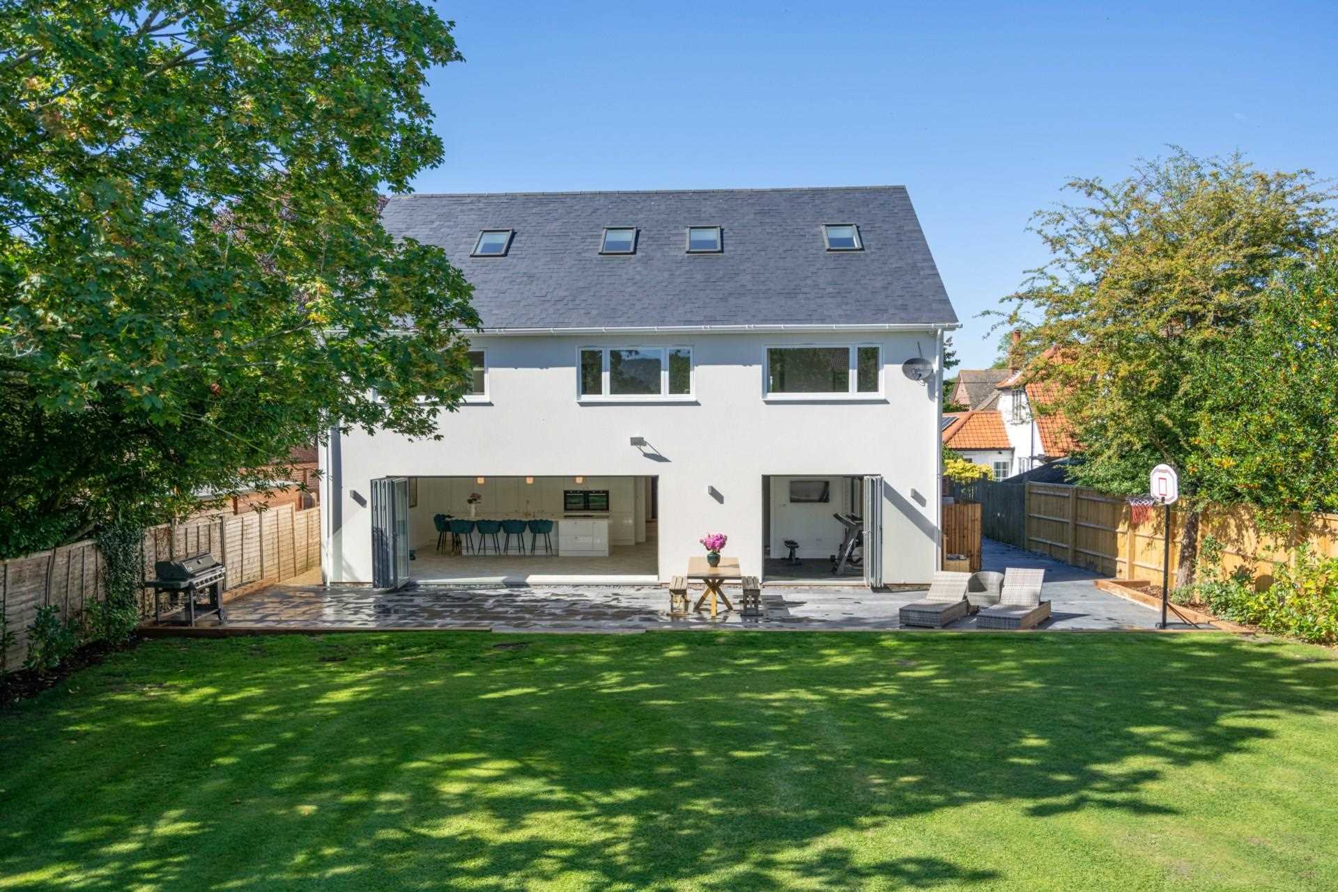Additional Property Image 6 bedroom Detached to rent in Aylesbury 24